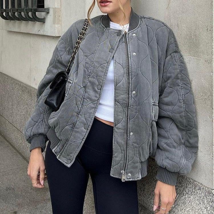 Jaqueta bomber Lucy – Una estilo e conforto no dia a dia 