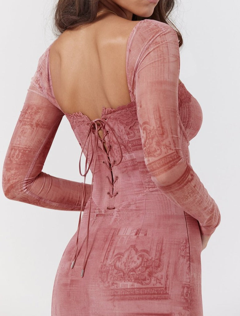 Vestido cor-de-rosa bonito